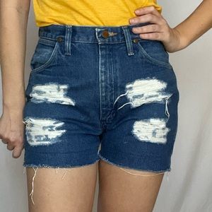 Vintage wrangler distressed denim jean shorts